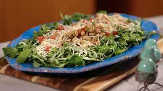 White Bean and Tomato Bruschetta Salad