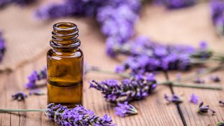 Essential oils: A pain management alternative for labor and delivery