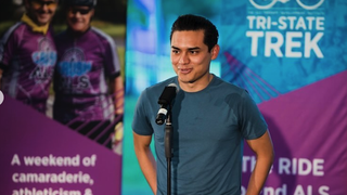A young neurologist diagnosed with ALS is inspiring a call to action