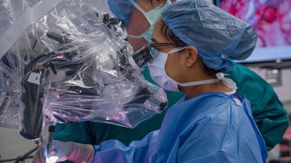 Removing pituitary adenomas with an endoscope and expert teamwork