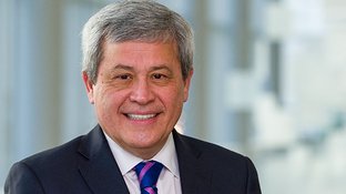 Dr. Carlos Arteaga