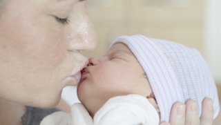 How to protect your baby from herpes infection