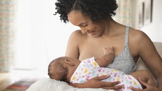 Q&A: Is it safe to take medications while breastfeeding?