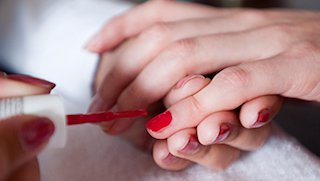 Be safe when pampering yourself during pregnancy