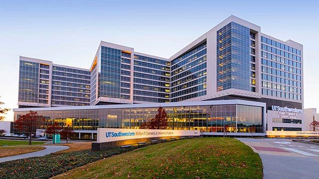 UT Southwestern Simmons Cancer Center Specialty Pharmacy