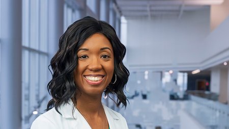 Sabrea Robinson, D.N.P., APRN, FNP-C: Internal Medicine | UT