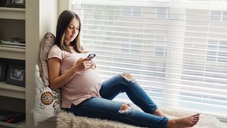 Pregnancy and social media: When influencers affect health decisions