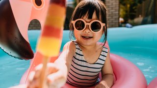 7 tips to protect your eyes this summer