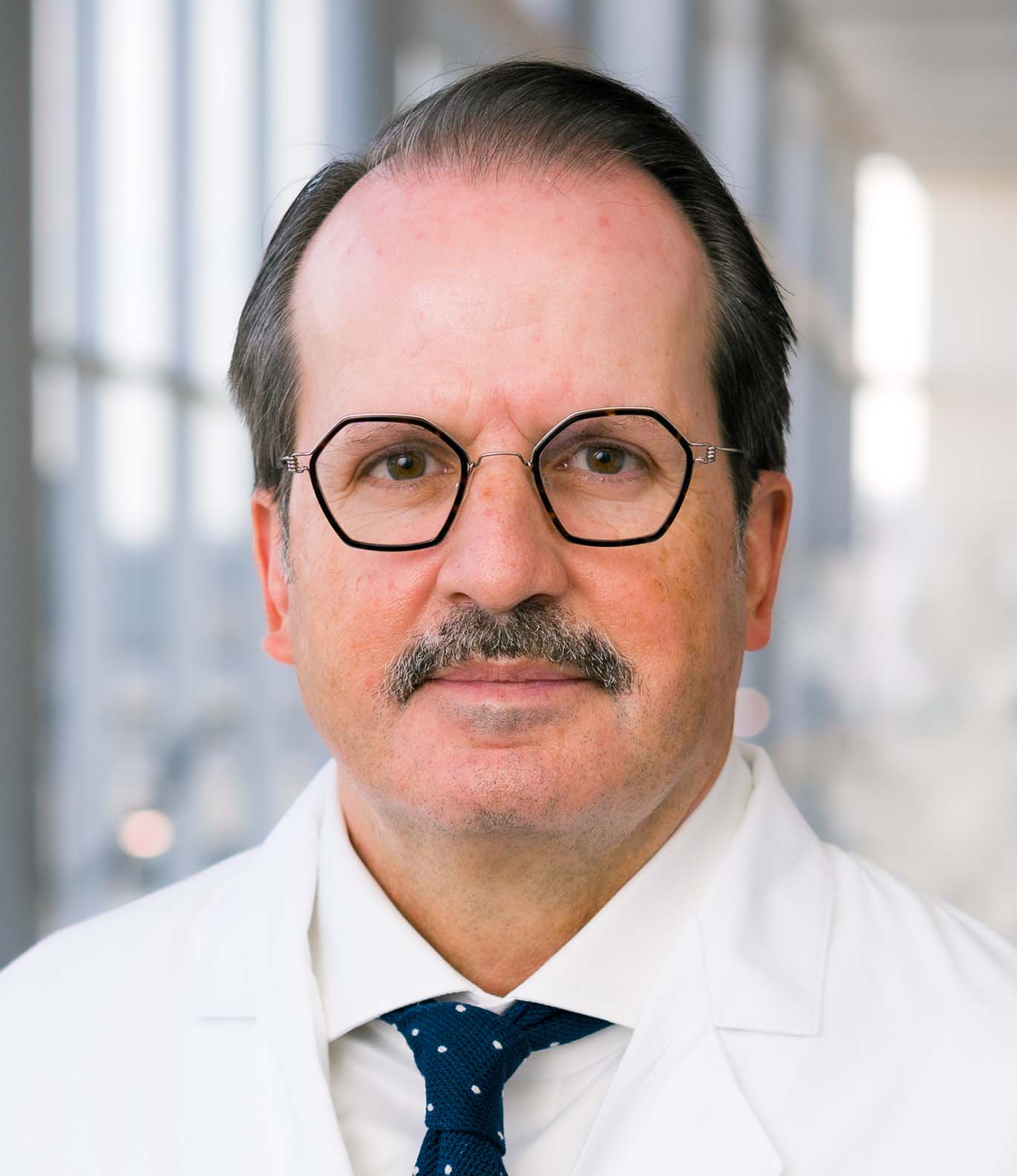Dr. Jose Joglar