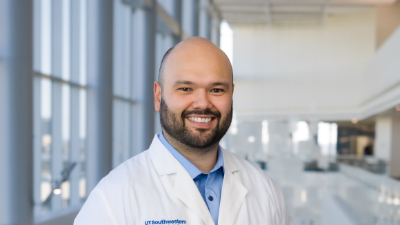 Nestor Enriquez Torres, AGACNP-BC